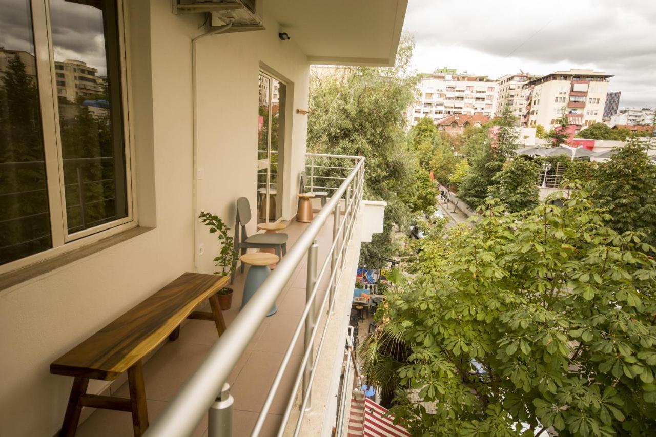 Vanilla Sky Boutique Hostel Tirana Rum bild